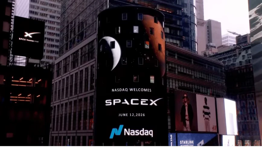 SpaceX rings the bell on its Nasdaq debut, and Musk admits he gave it ‘less than a 10% chance’