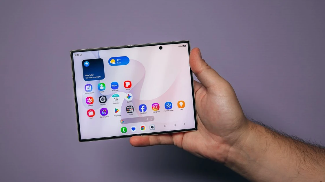 5 Galaxy Z Fold 8 features the iPhone Ultra Fold will struggle to top