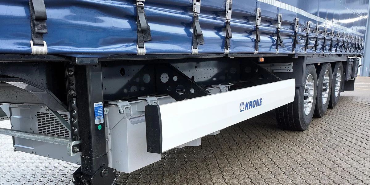 Inside the Race to Electrify Semi Trailers for Long Haul Freight