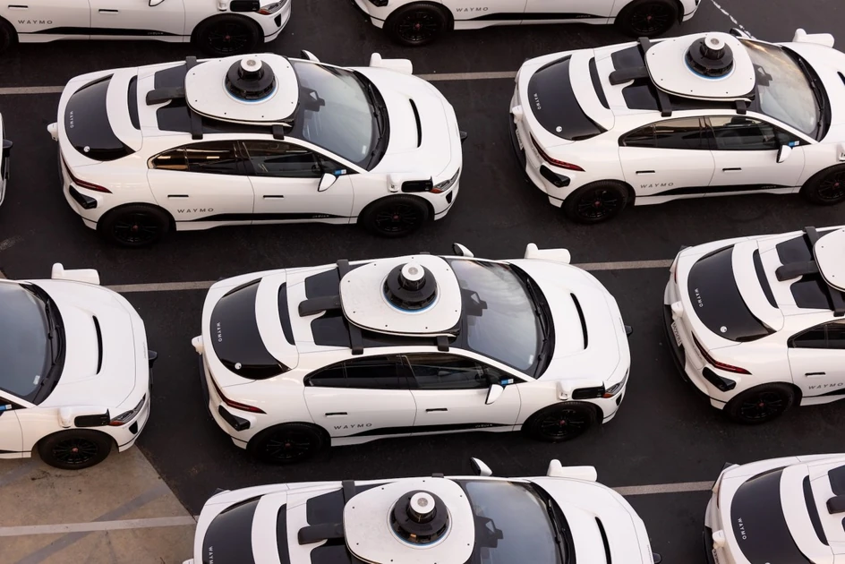 Waymo, robotaxi operators face fresh scrutiny over emergency response failures