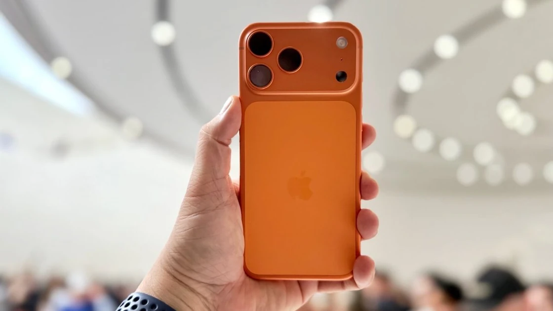Apple could deactivate leased iPhones remotely for non-payment, report says
