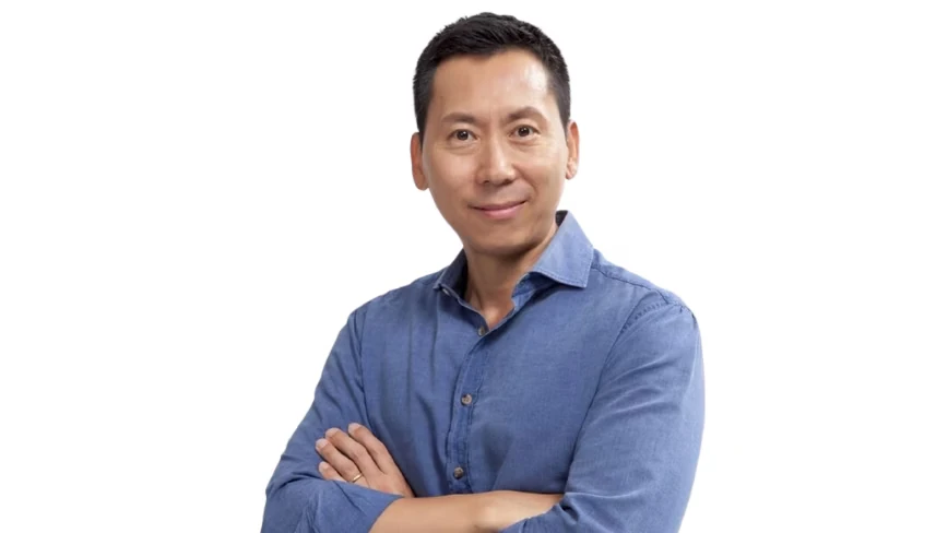 Samsung swaps its TV chief for the first time in two years as TCL closes in