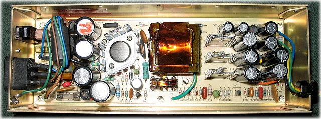 Apple didn't revolutionize power supplies; new transistors did