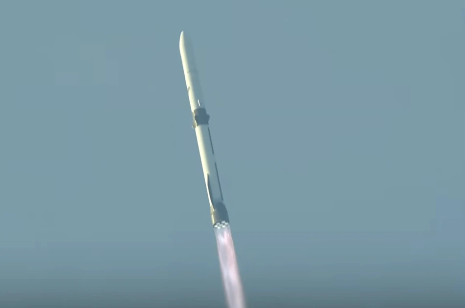 Blue Origin successfully re-uses a New Glenn rocket for the first time ever | TechCrunch