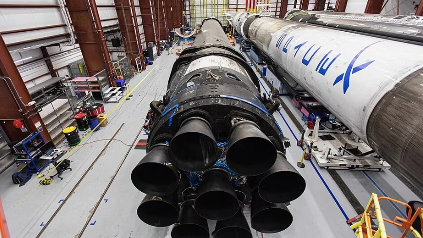 The space stock rally is cracking as investors prepare to swap proxies for SpaceX itself