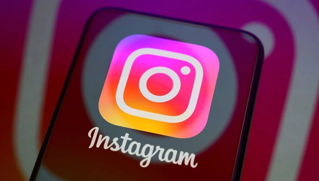 Instagram adds 'Instants' tool to send disappearing photo dumps to friends