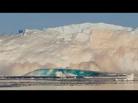 Iceberg Collapses and Flips over in Ilulissat, Greenland (July 25, 2026) [video]