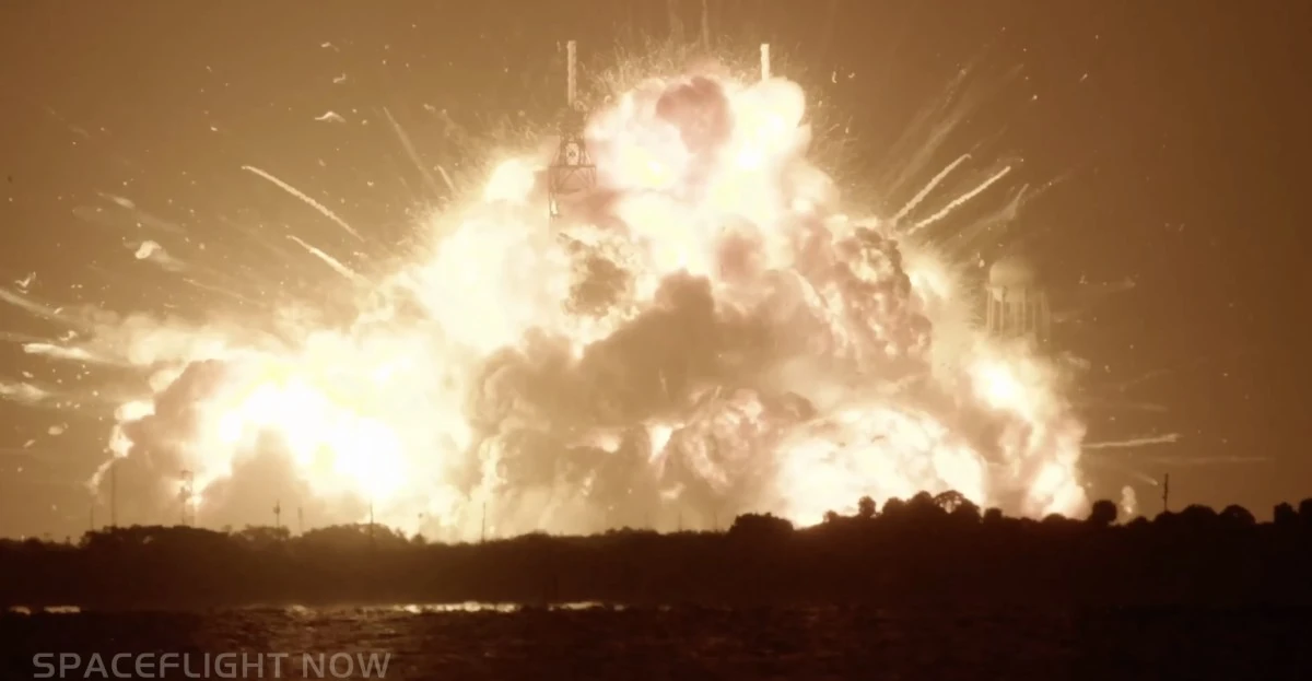 Blue Origin explosion is a major setback for NASA’s Moon plans and Amazon’s Starlink competitor