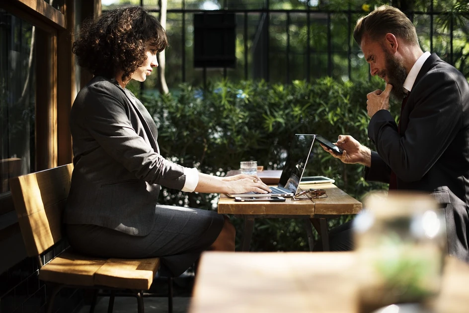 How to Create the Perfect Cofounder Agreement with Your Business Partner