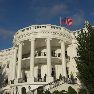 White House ordering agencies to place its new app on all employees' govt phones