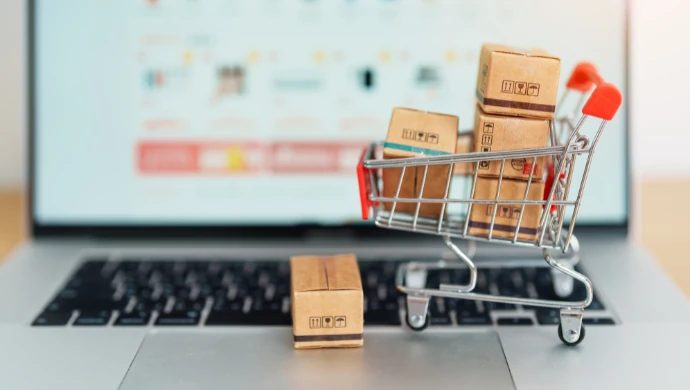 Succeeding in e-commerce in China: Building AI-powered chatbots that know how to close a sale | e27