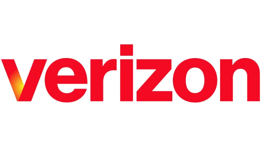 Verizon cuts 3,000 retail jobs as AI replaces customer service and stores move to franchises