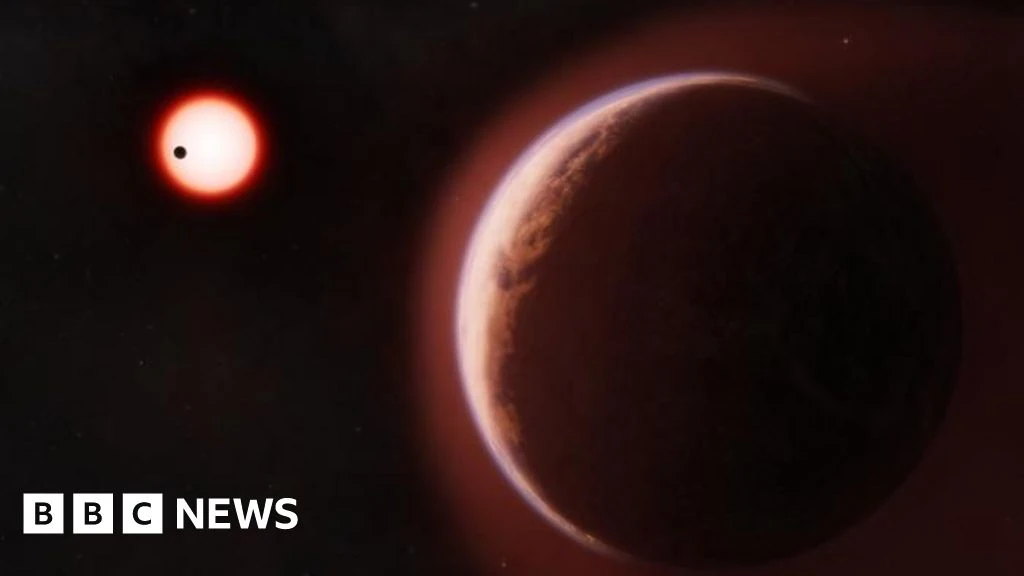 First atmosphere found on Earth-like planet in habitable zone of distant star