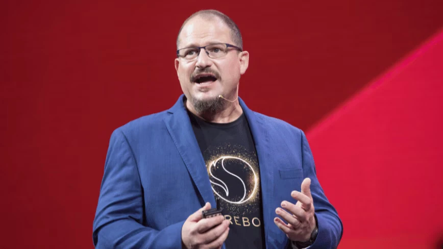 Qualcomm’s CEO says AI agents will be the new app, and 40 new devices are coming