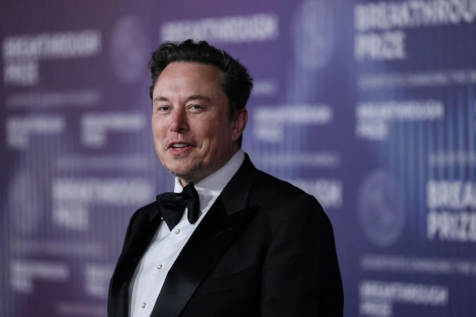 Elon Musk becomes the world’s first trillionaire after SpaceX’s historic IPO