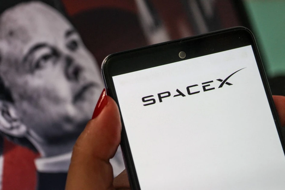 SpaceX stock slides for a week straight. What happens next?