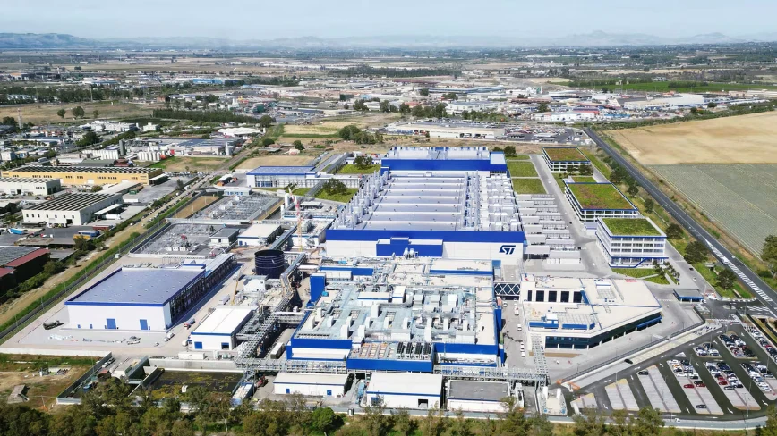 STMicroelectronics doubles its data-centre revenue forecast to $1bn