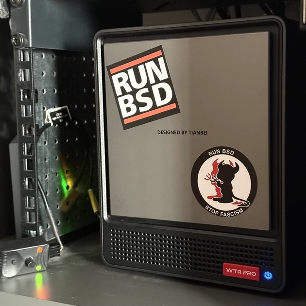 FreeBSD on Aoostar WTR Pro NAS
