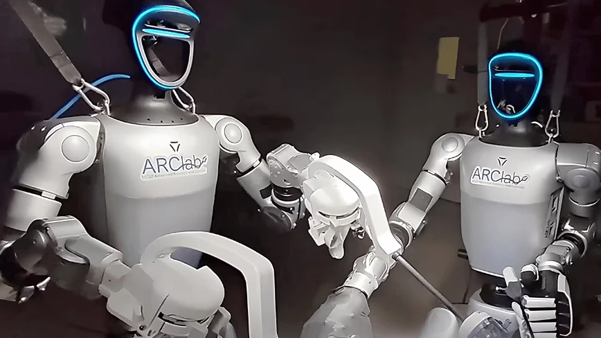 Humanoid robots just removed organs from live animals for the first time