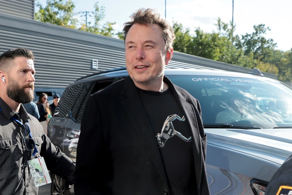 Tesla drops Musk’s $29B ‘interim’ award after Delaware court restored larger pay package | TechCrunch