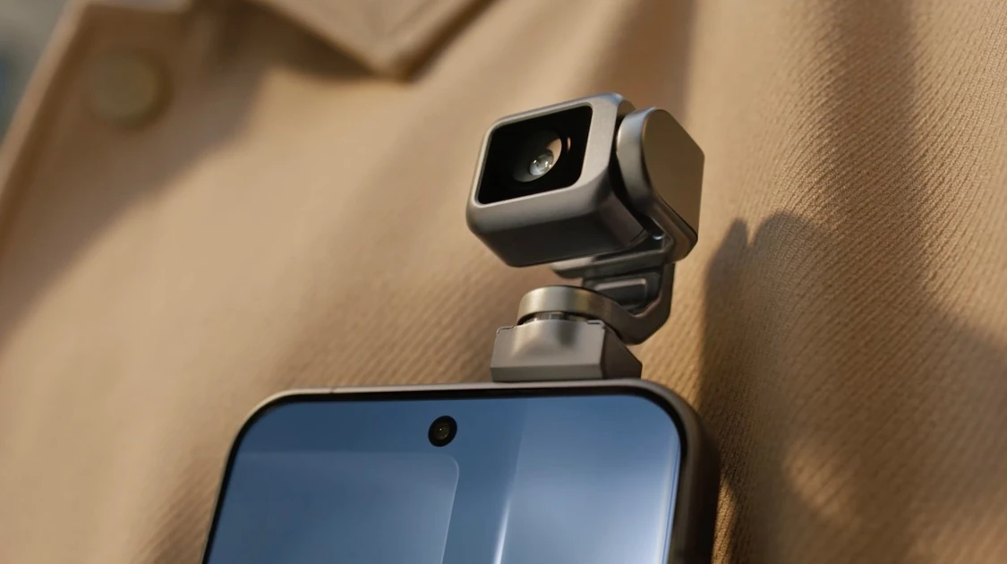 Honor says its ‘Robot phone’ with moving camera can dance to music | TechCrunch