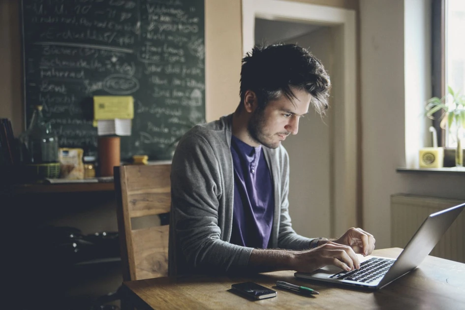 Start a Side Hustle: 7 Steps to Success