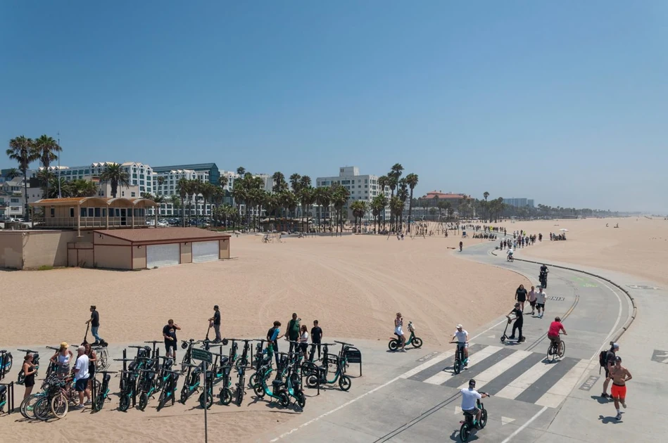After deadly accidents, Amazon halts sales of high-speed e-bikes in California