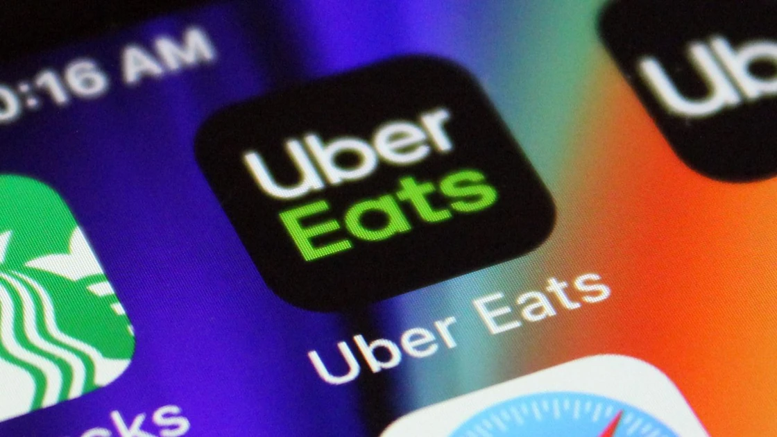 Uber Eats launches AI assistant to help with grocery cart creation | TechCrunch