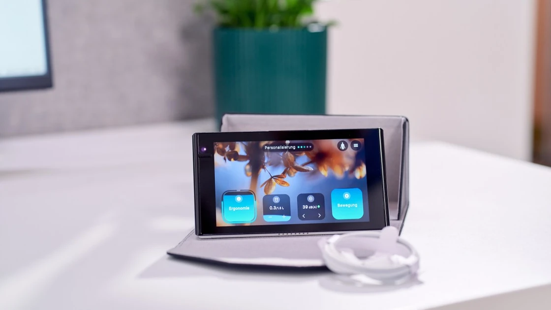 The offline desk gadget that actually got me to sit up straight