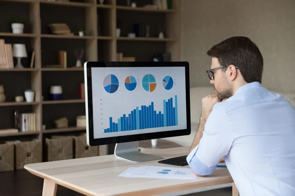 7 Proven Bootstrapping Strategies Every Startup Founder Must Know - MicroStartups.org