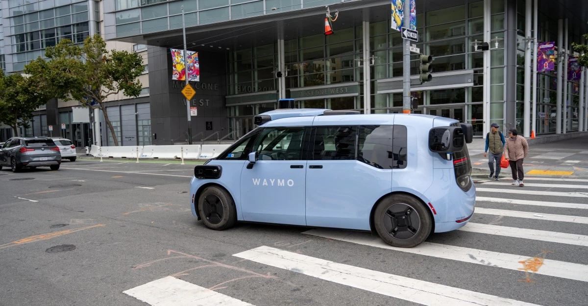 Waymo is offering transit discounts again, this time with Visa