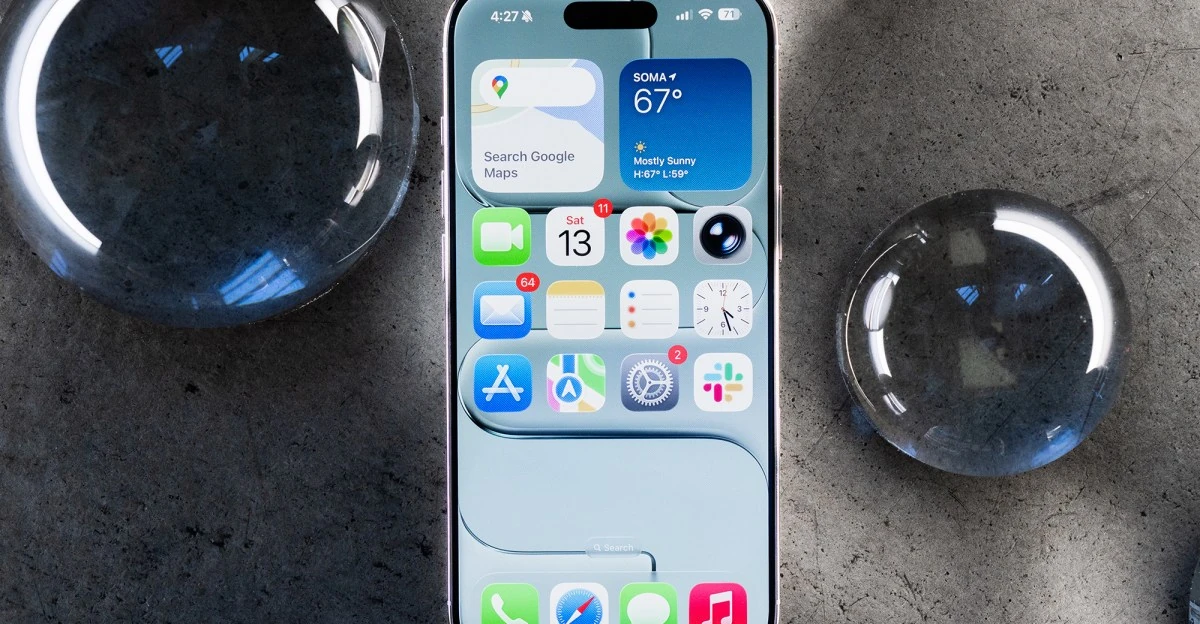 PSA: Hackers can raid iOS 18 with an infected link