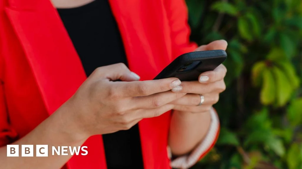 Meta repeatedly snubs EU body over Facebook and Instagram user bans