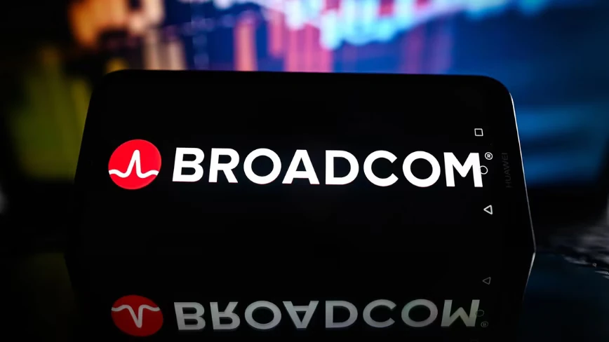 Broadcom extends its Apple chip work through 2031 in a fresh custom-silicon deal