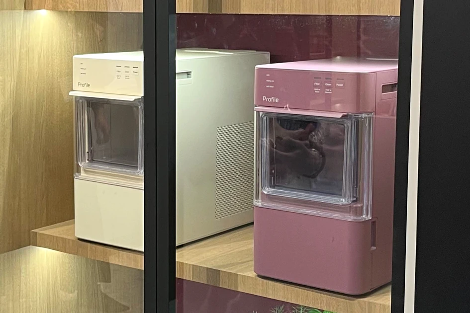 GE made a smaller version of its nugget ice maker that needs less counter space
