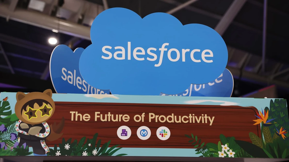 Software stocks rebound as Anthropic announces new partnerships