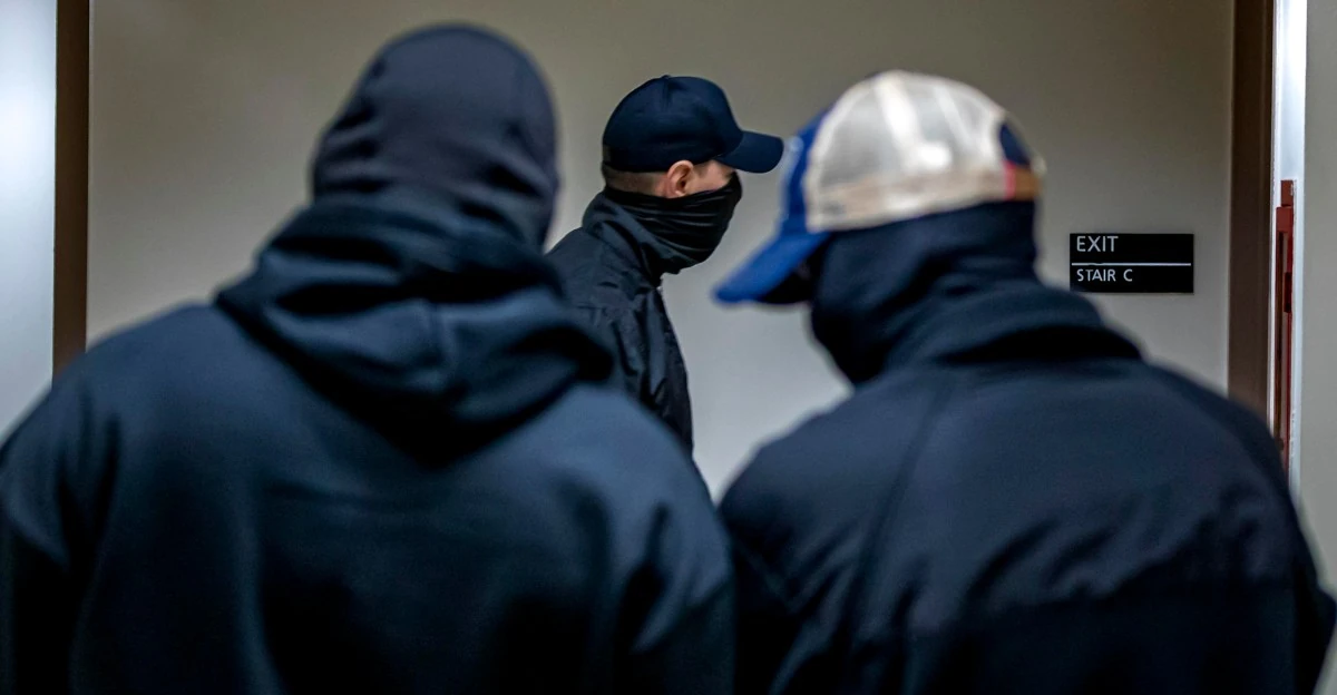 ICE are heavily armed killers. They’re also huge losers
