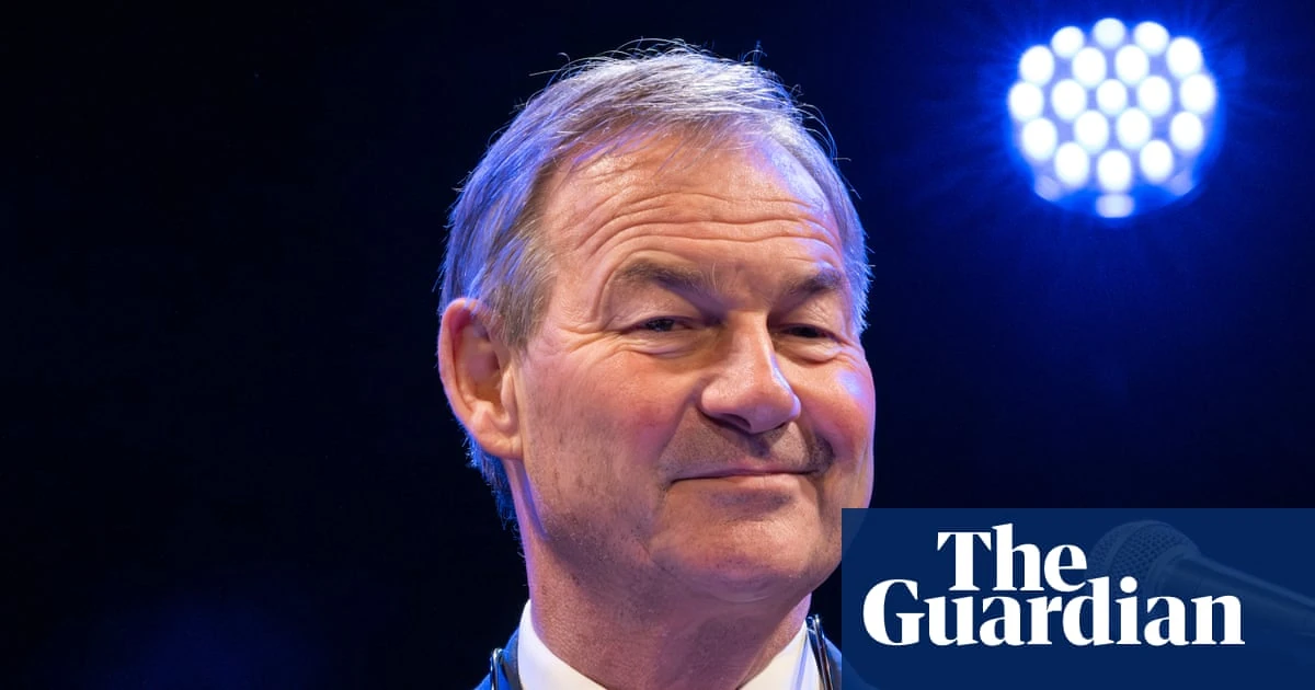 Rupert Lowe set to be paid as much for divisive posts on X as for being MP