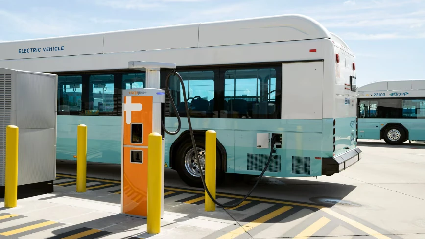 ChargePoint partners with Powers Parts to fix the charging and support gap hitting electric transit fleets