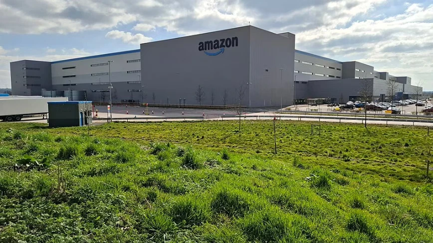 Amazon just shut its AGI Lab, and quit a race it never led