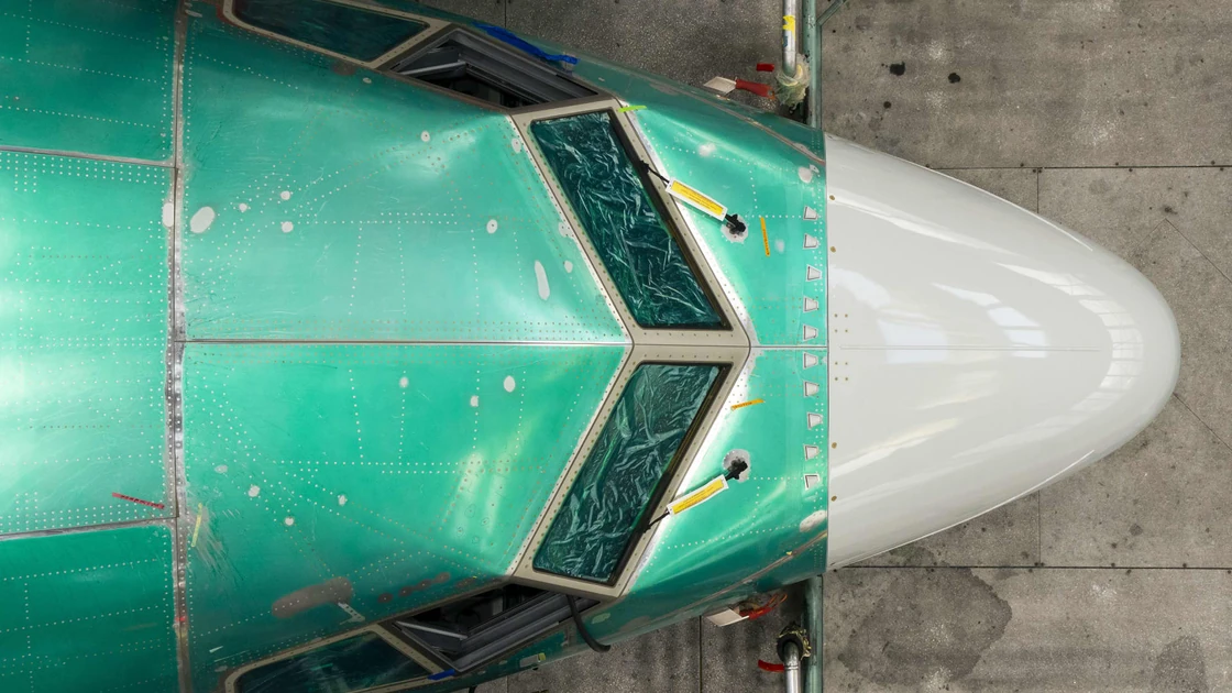 FAA lets Boeing sign off on 737 MAX, 787 airworthiness certificates again