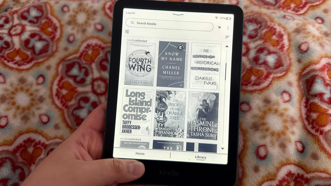 Kindle Paperwhite Signature Edition review: The e-reader I use every day