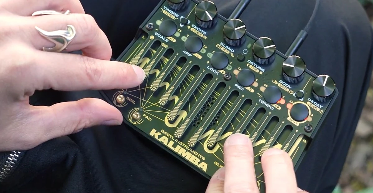 The Bastl Kalimba is a wild synth that thinks it’s a thumb piano