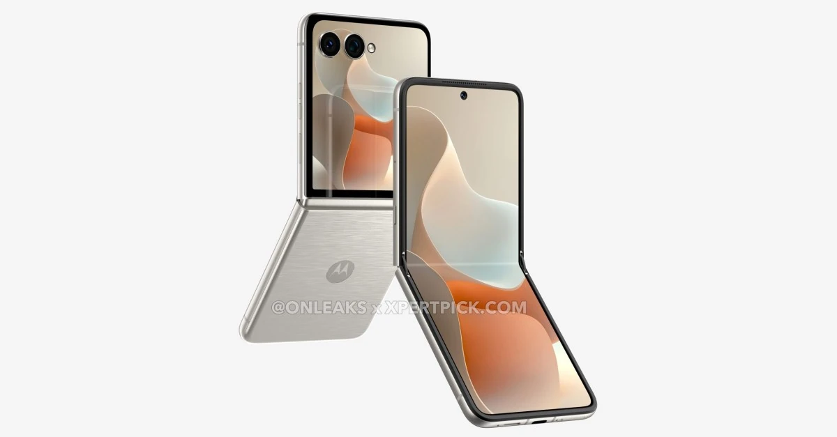 Motorola’s Razr Ultra 2026 is a hair thicker than last year’s version