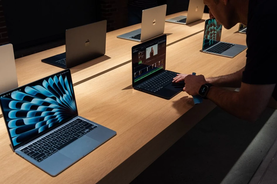 Apple prepares new MacBook Neo with more RAM and color options, report says