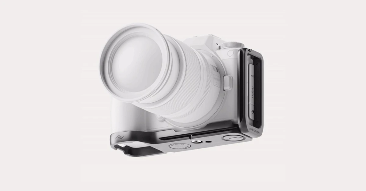 Peak Design’s modular Field Bracket has a finder tag built-in
