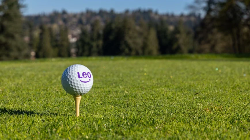 FCC gives Amazon Leo more time on satellite deployment but strips its spectrum priority