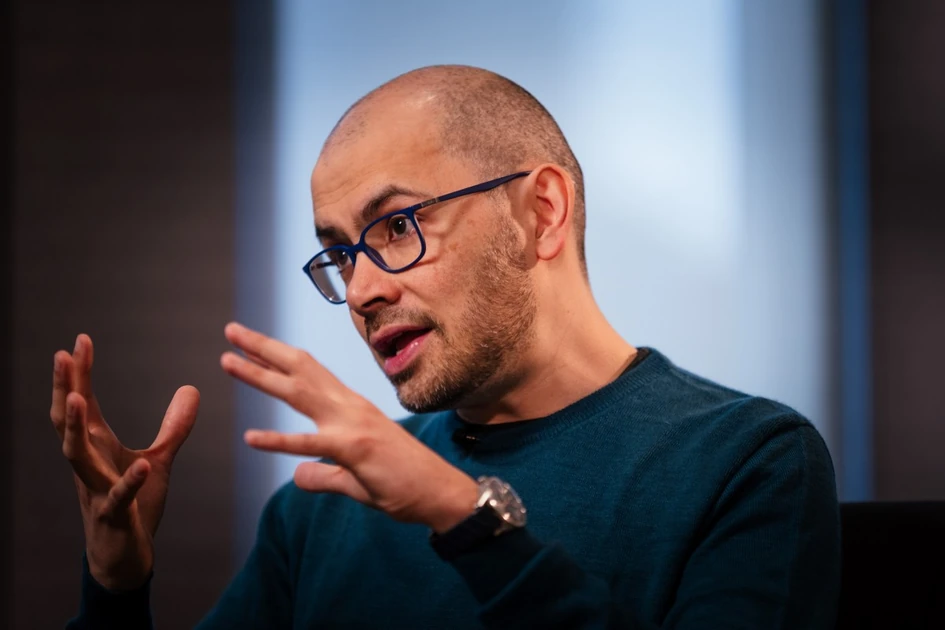 DeepMind CEO calls for an independent standards body to regulate frontier AI