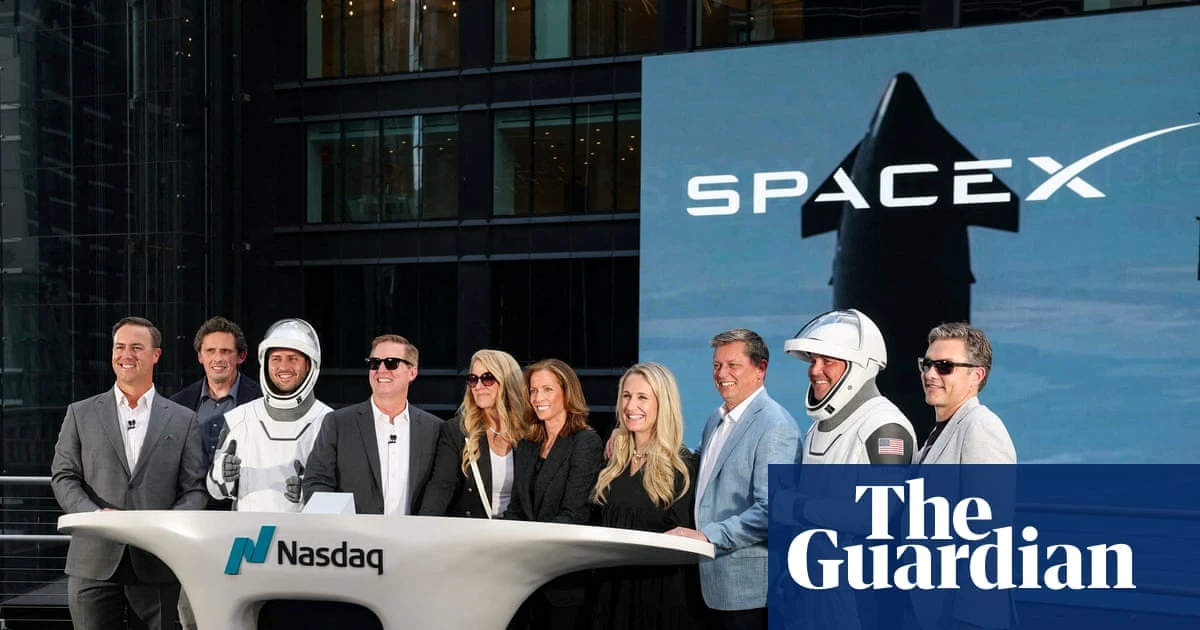 Americans express unease over SpaceX's influence on retirement savings