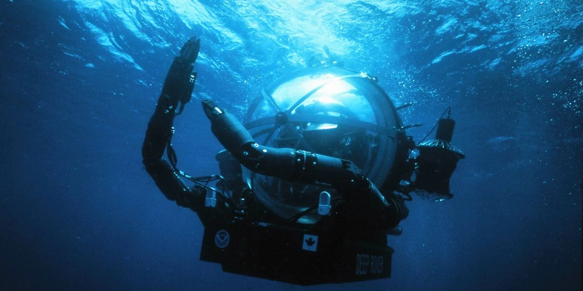 Inside the Tiny Sub That Let Humans Roam the Abyss